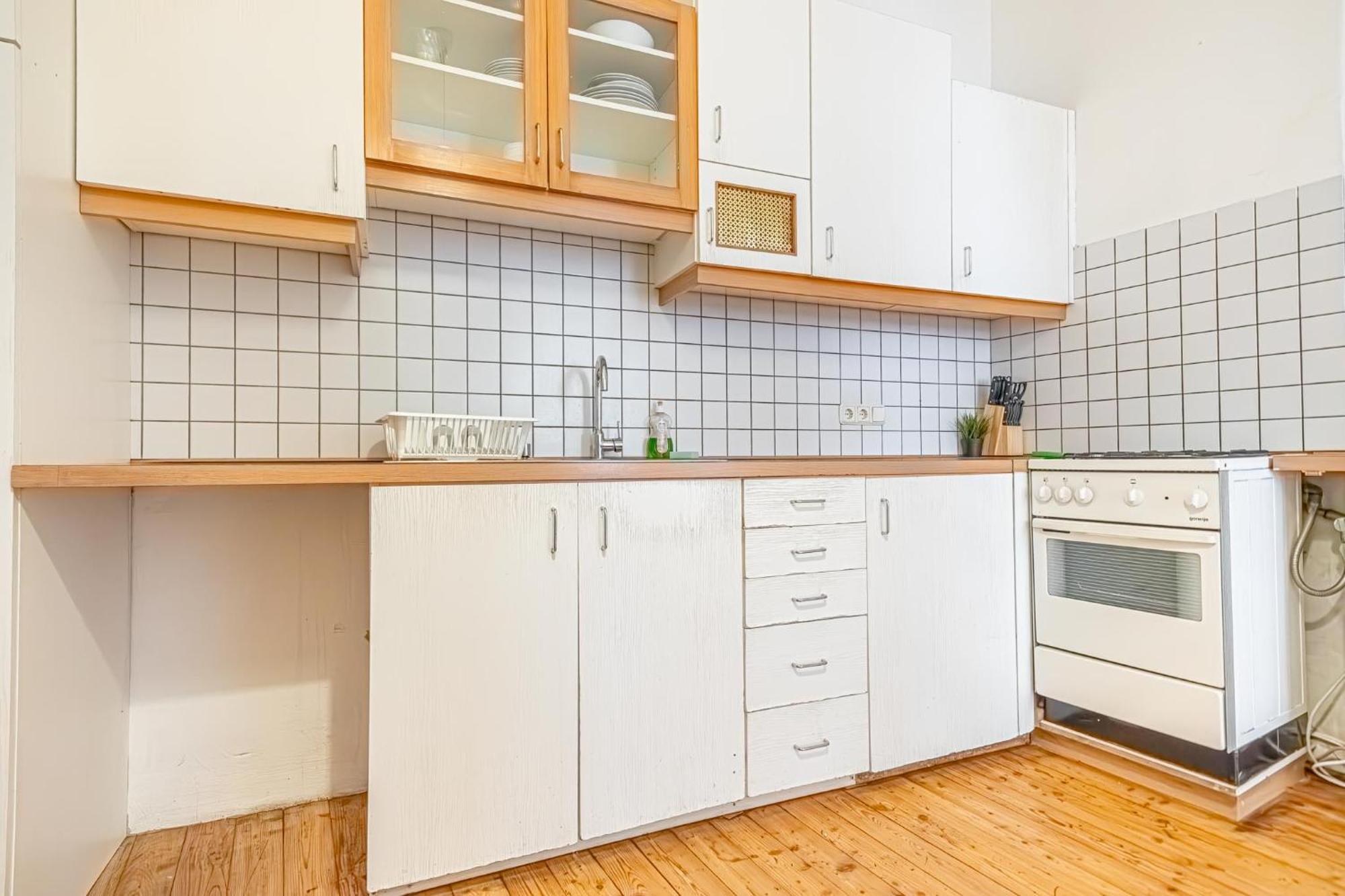 Apartment Simple Near Wiener Stadthalle