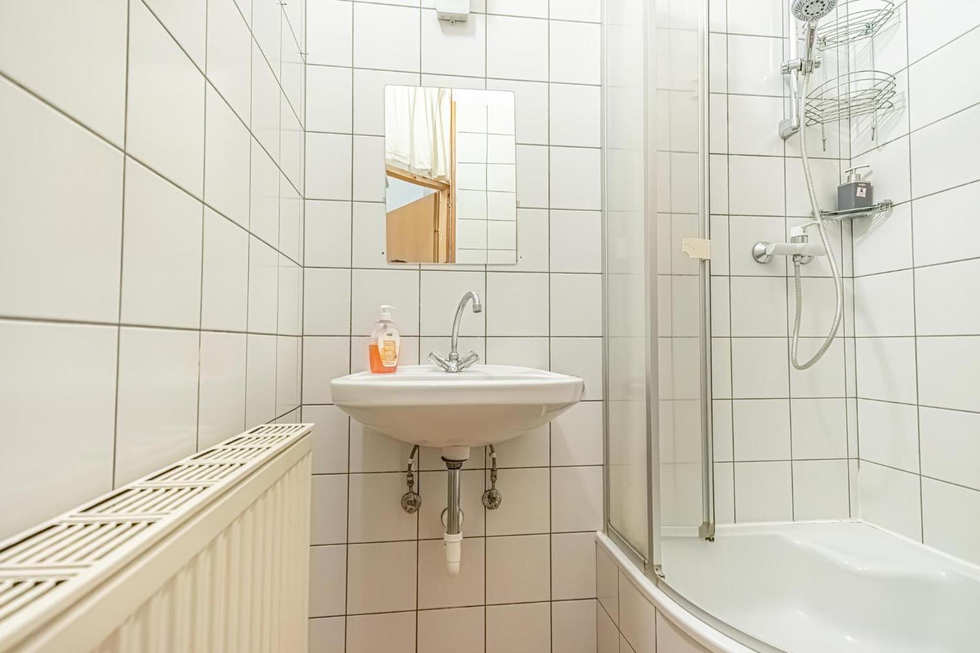 Apartment Simple Near Wiener Stadthalle Wien